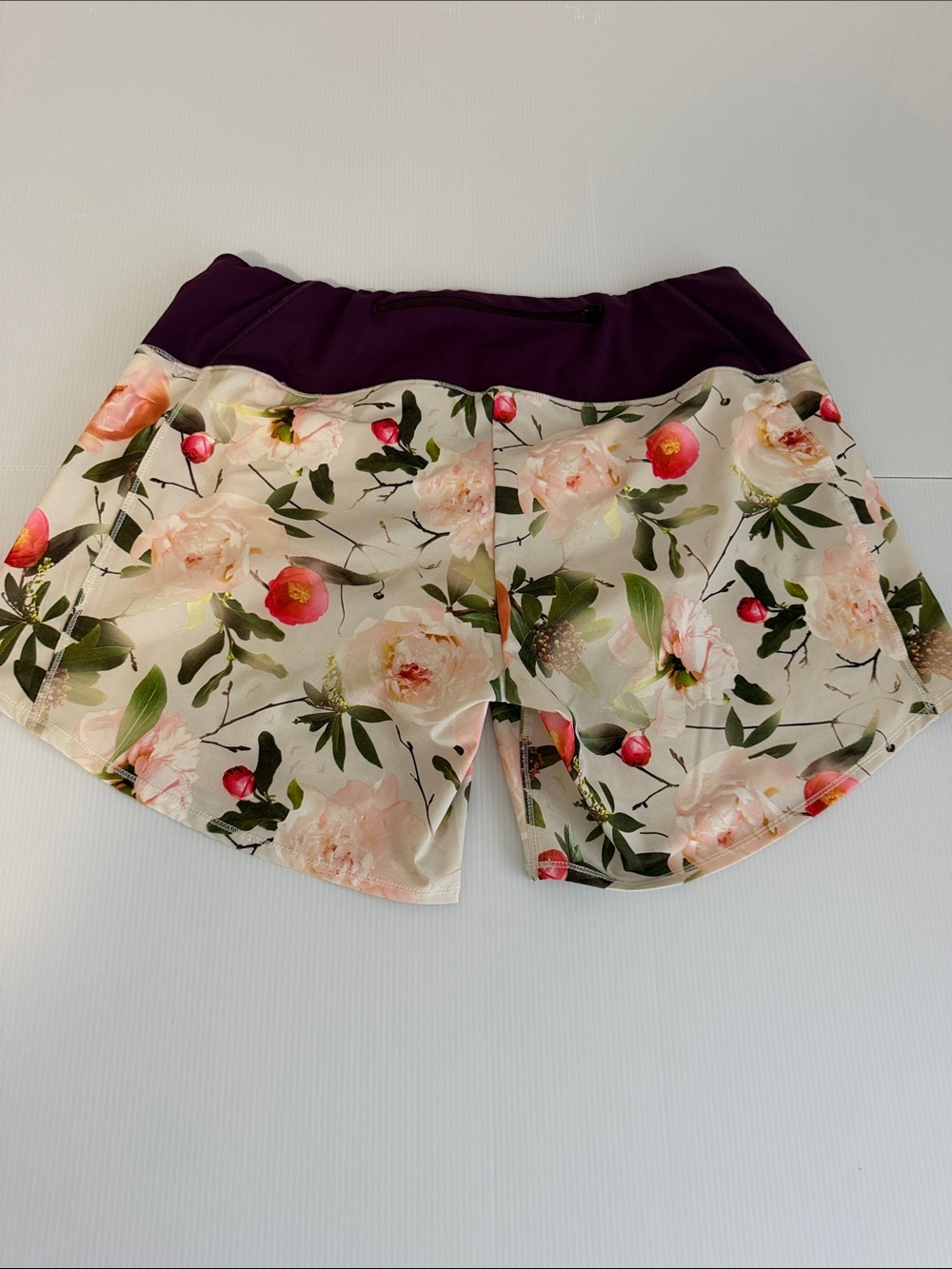 Oiselle Floral Running Shorts Women’s Size 8 Zippered Pocket Lined Shorts New - Picture 5 of 9
